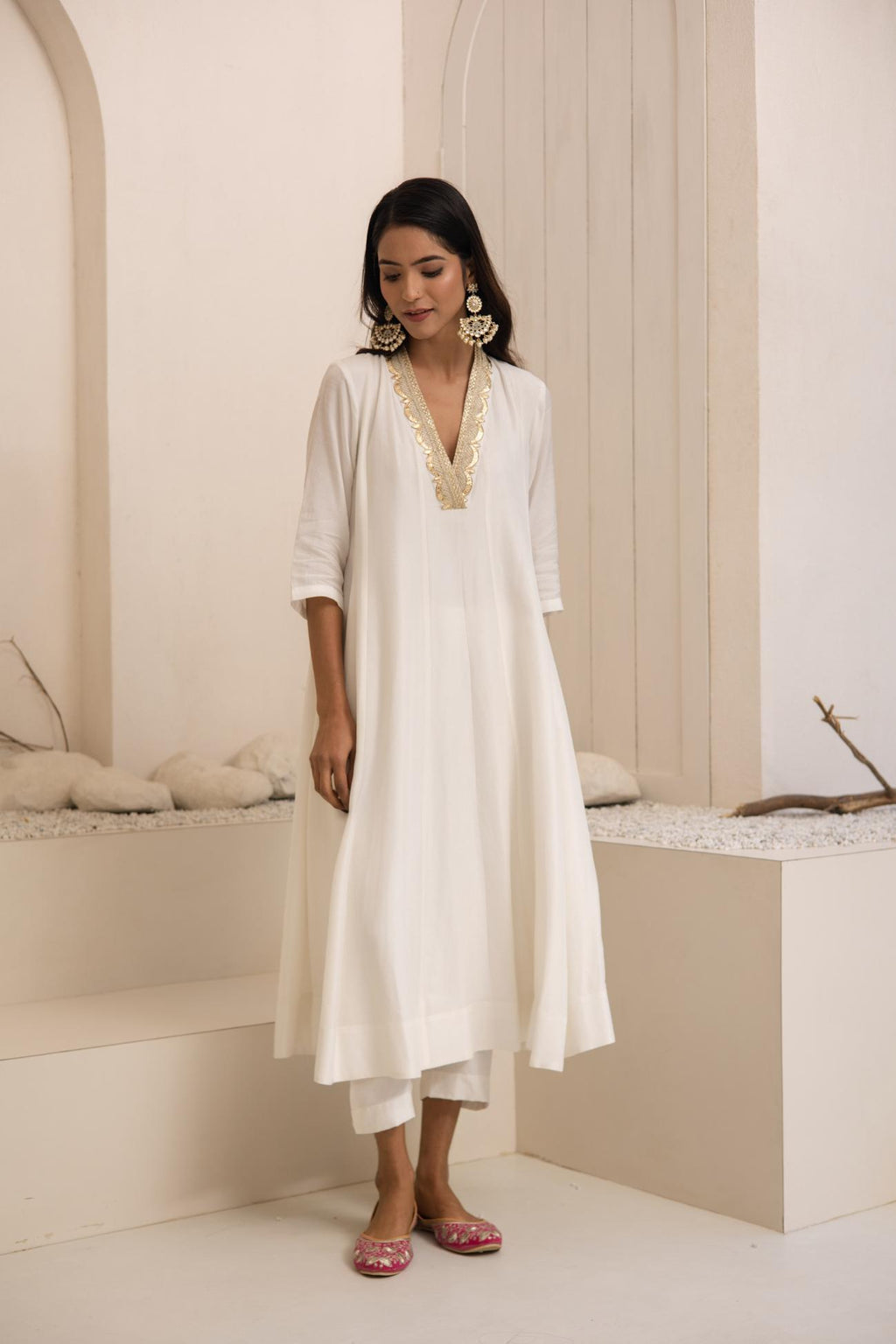 Shwet Dola Silk Anarkali Set