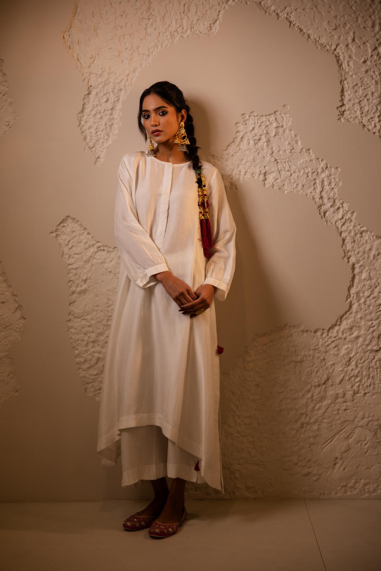 Mahira Dola Silk Kurta Set