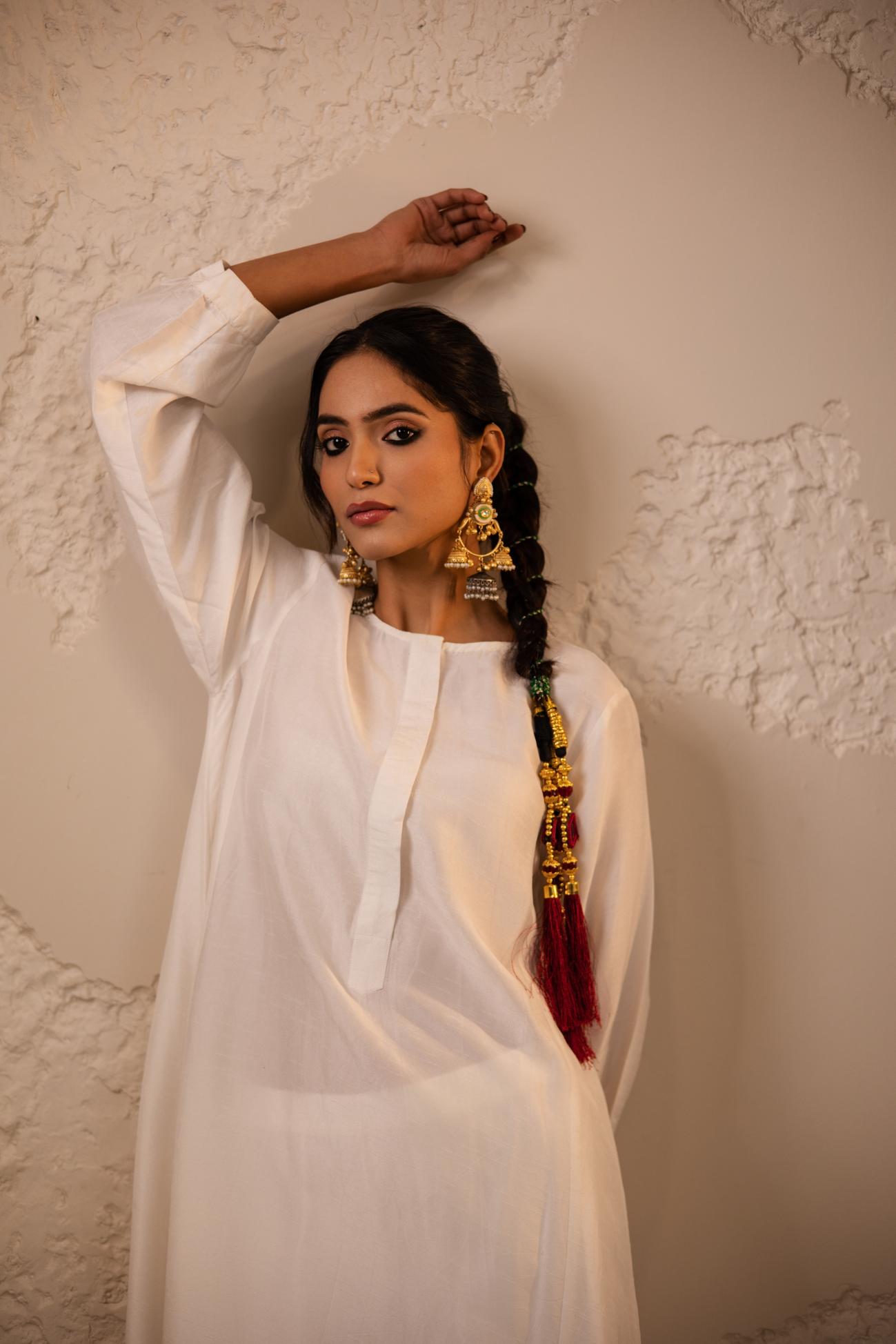 Mahira Dola Silk Kurta Set