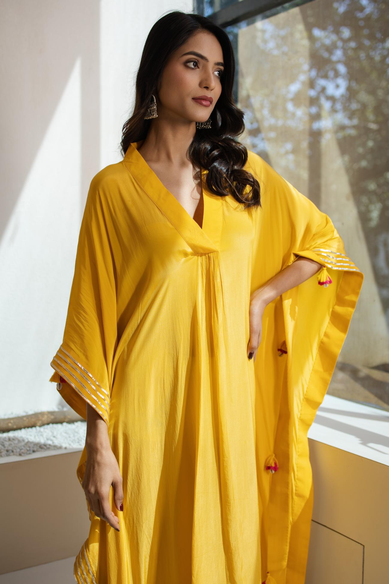 Piyar Crepe Kaftan