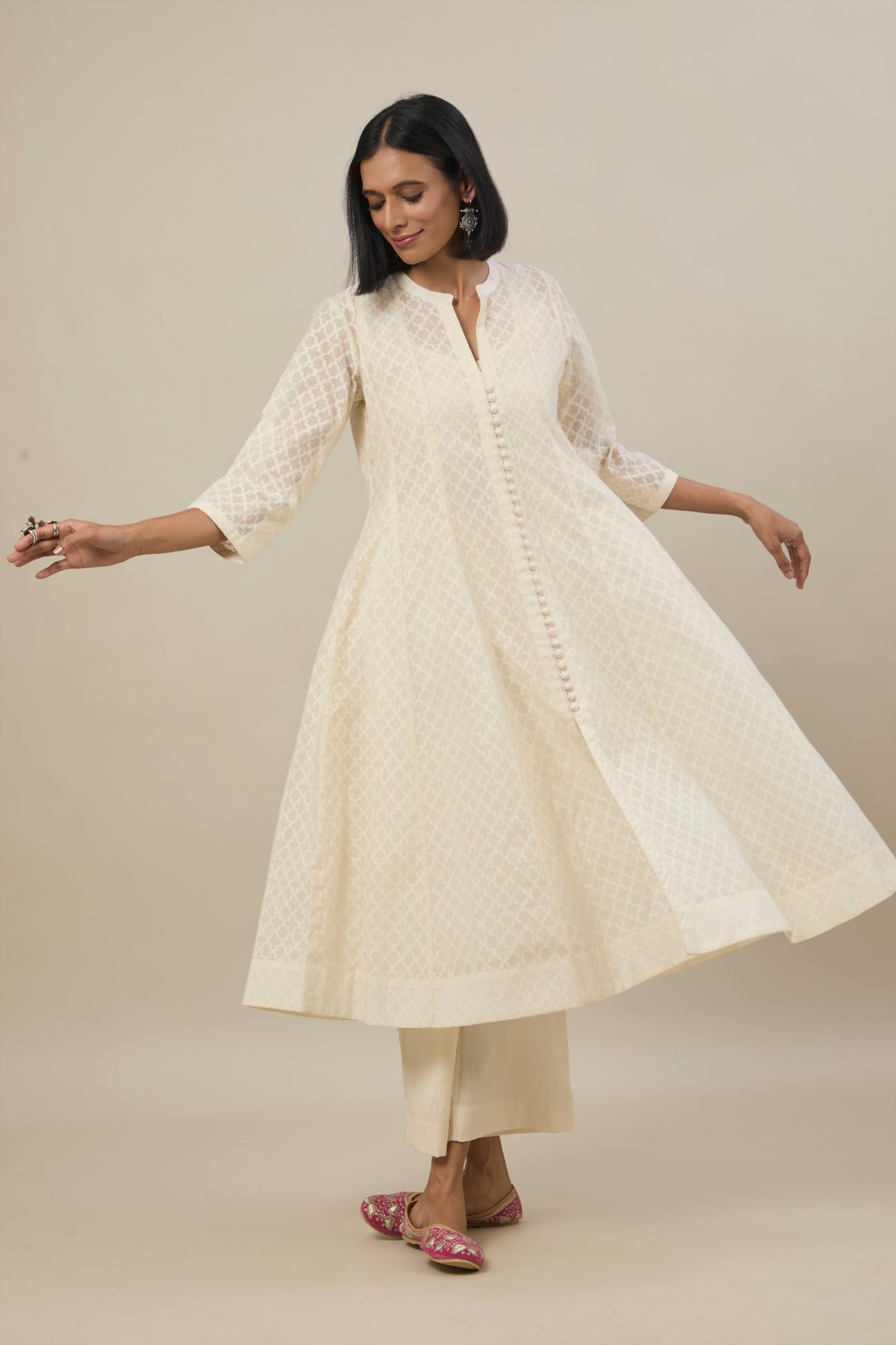 Veda Ivory Jacquard Chanderi Anarkali set