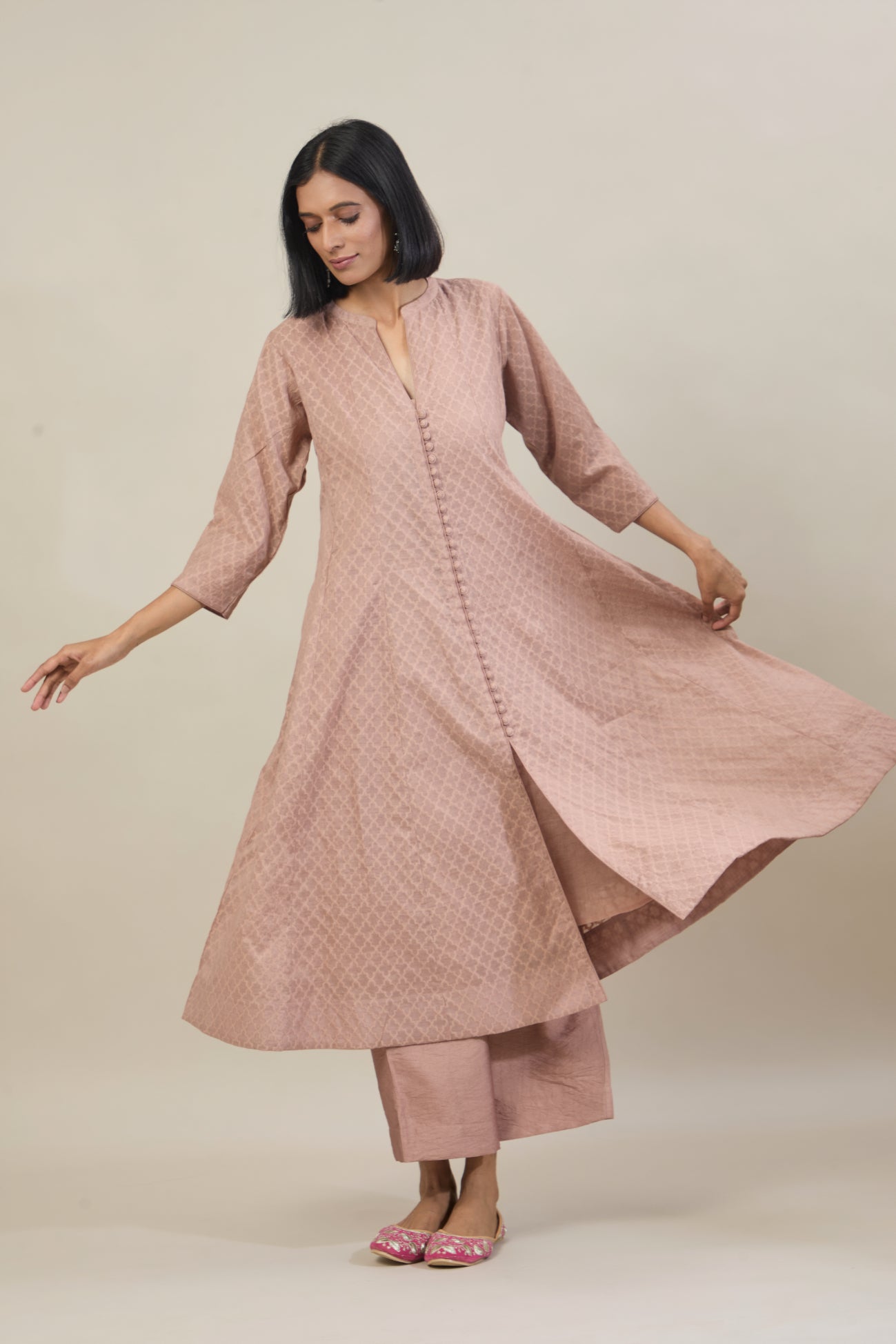 Naaz Mauve Jacquard Chanderi Anarkali set