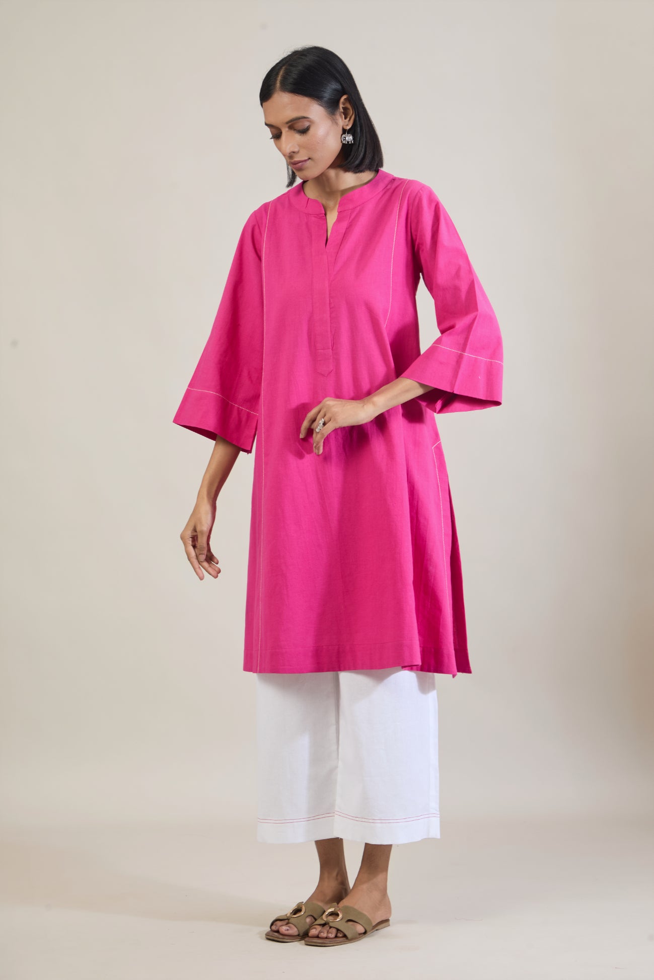 Saar Pink Solid Cotton Straight Kurta Set