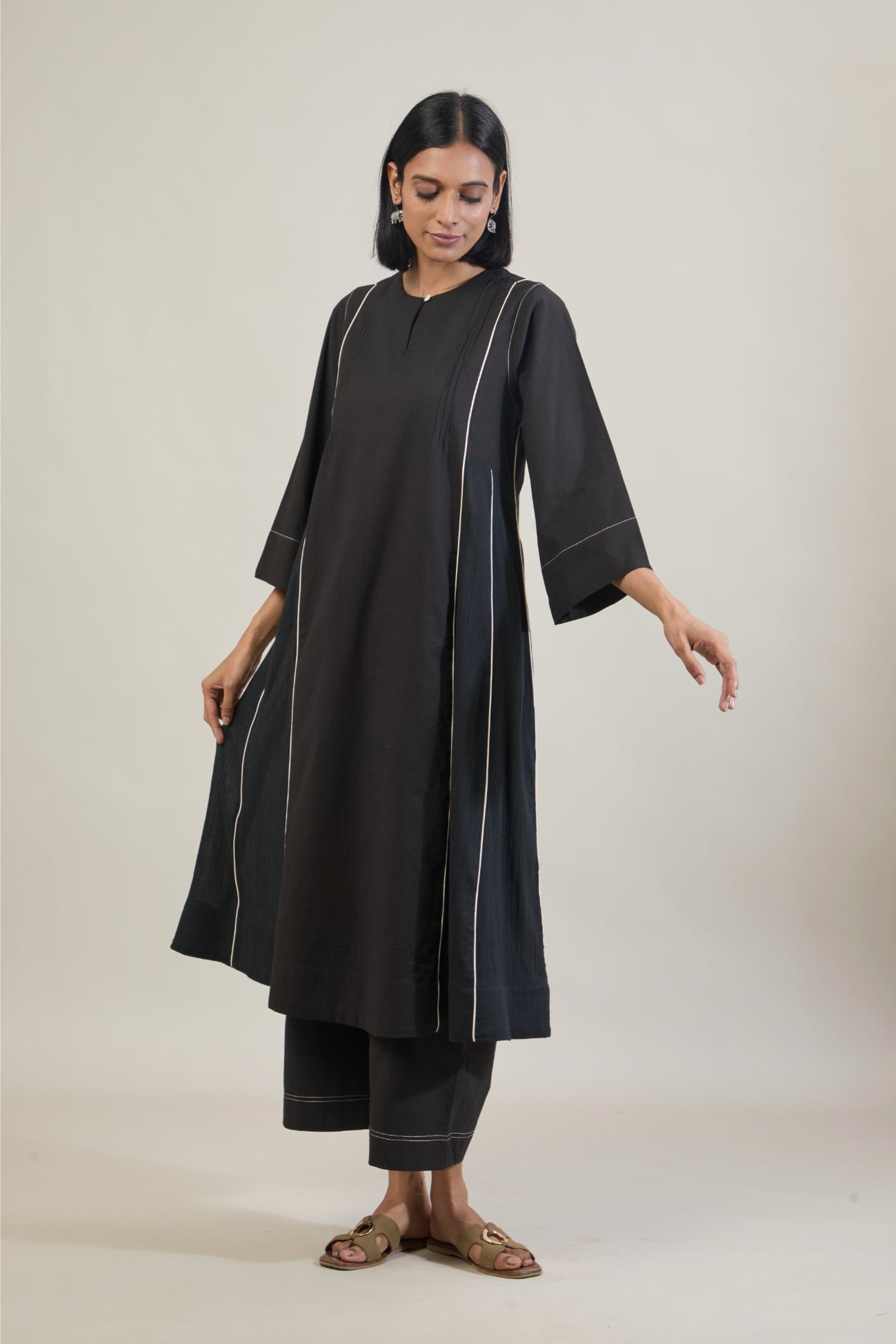 Arth Black Solid Cotton Kali Kurta Set