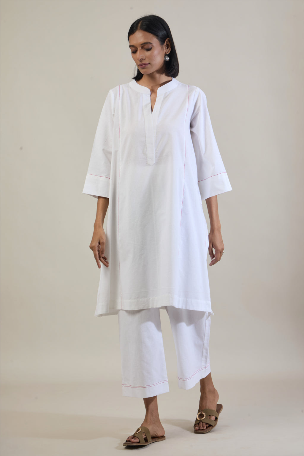 Yug White Solid Cotton Straight Kurta Set