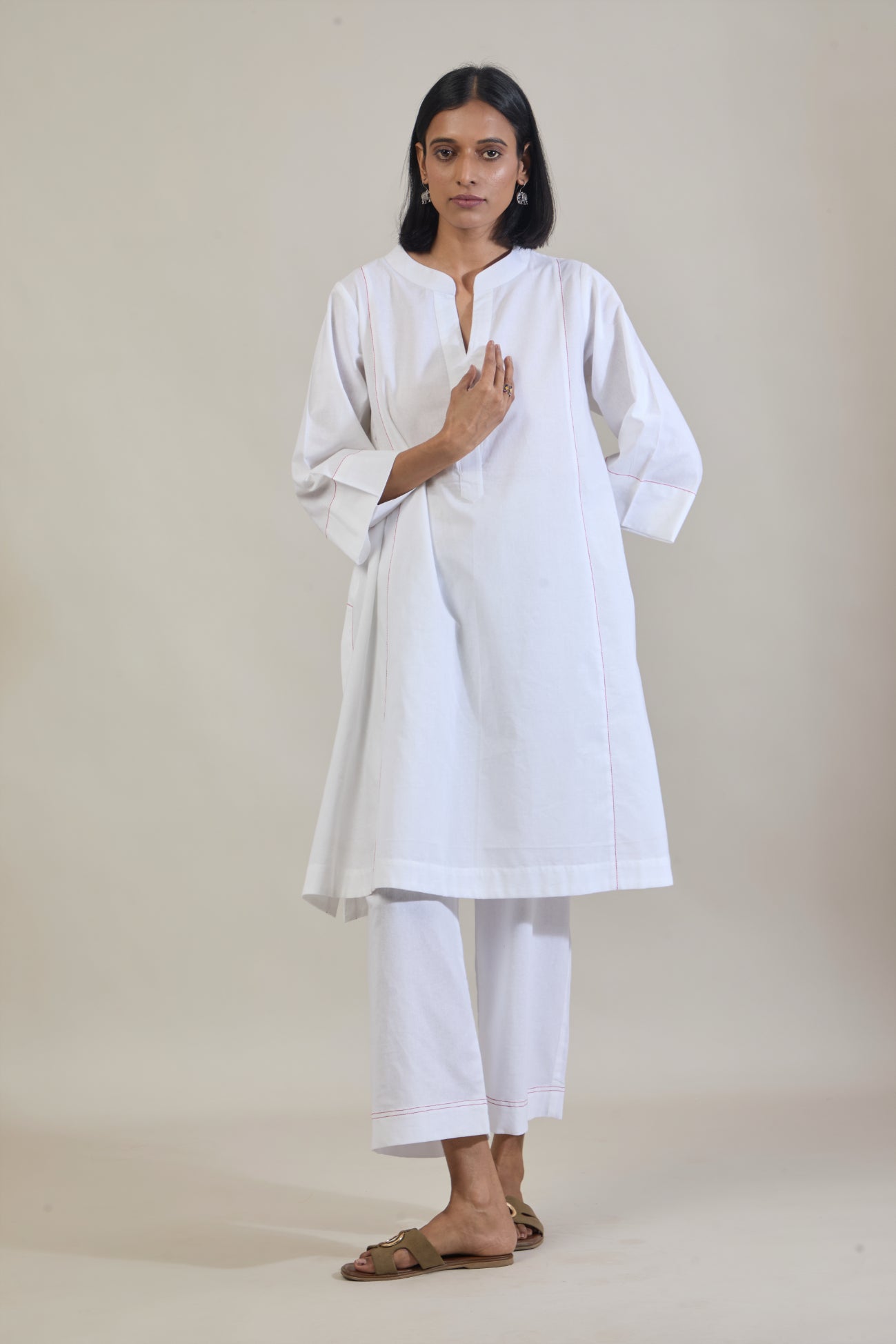 Yug White Solid Cotton Straight Kurta Set