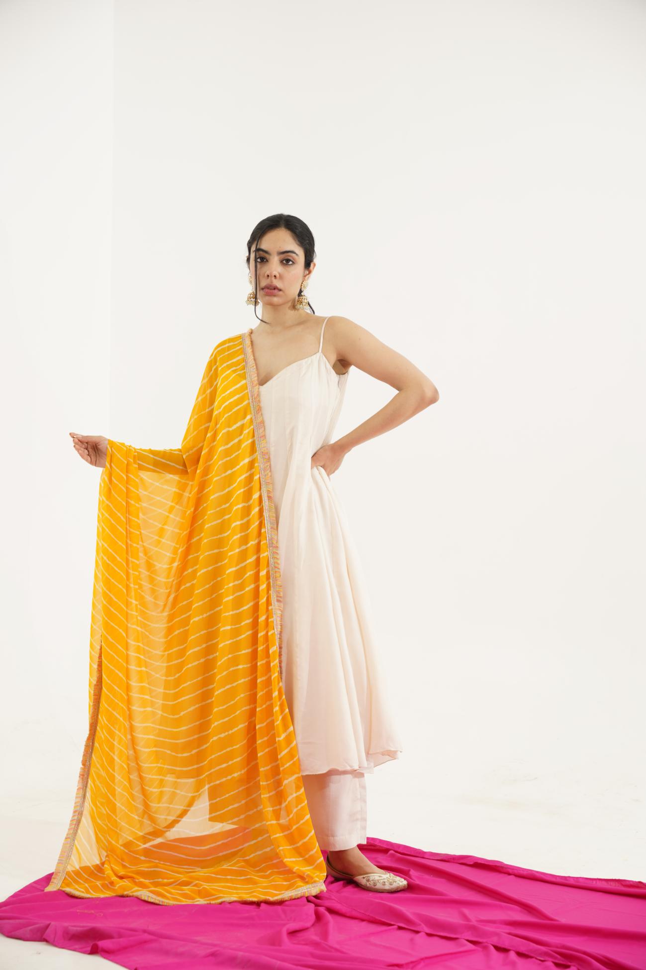 Batasi Chakori Dupatta