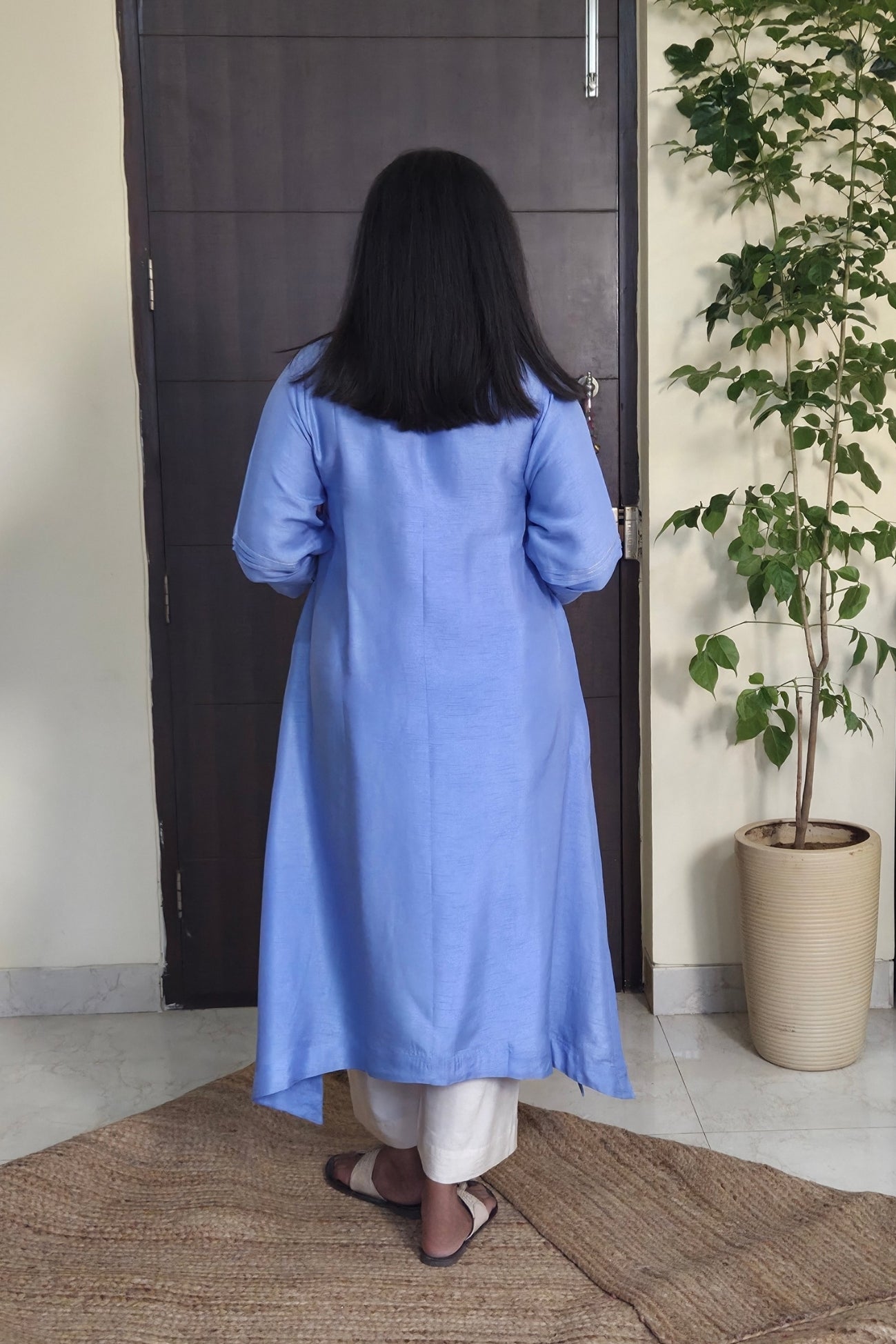 Manjari Light Blue Pintuck Dola Silk Kurta Set