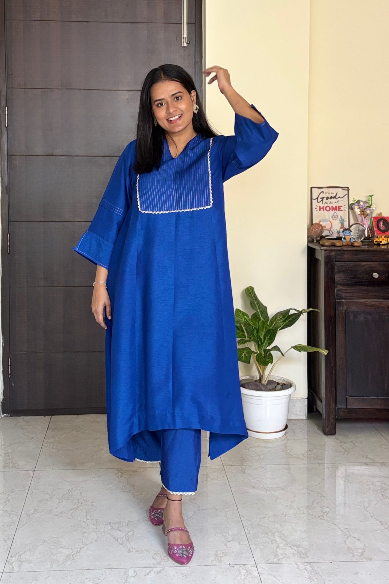 Aradhya Bright Blue Pintuck Dola Silk Kurta Set