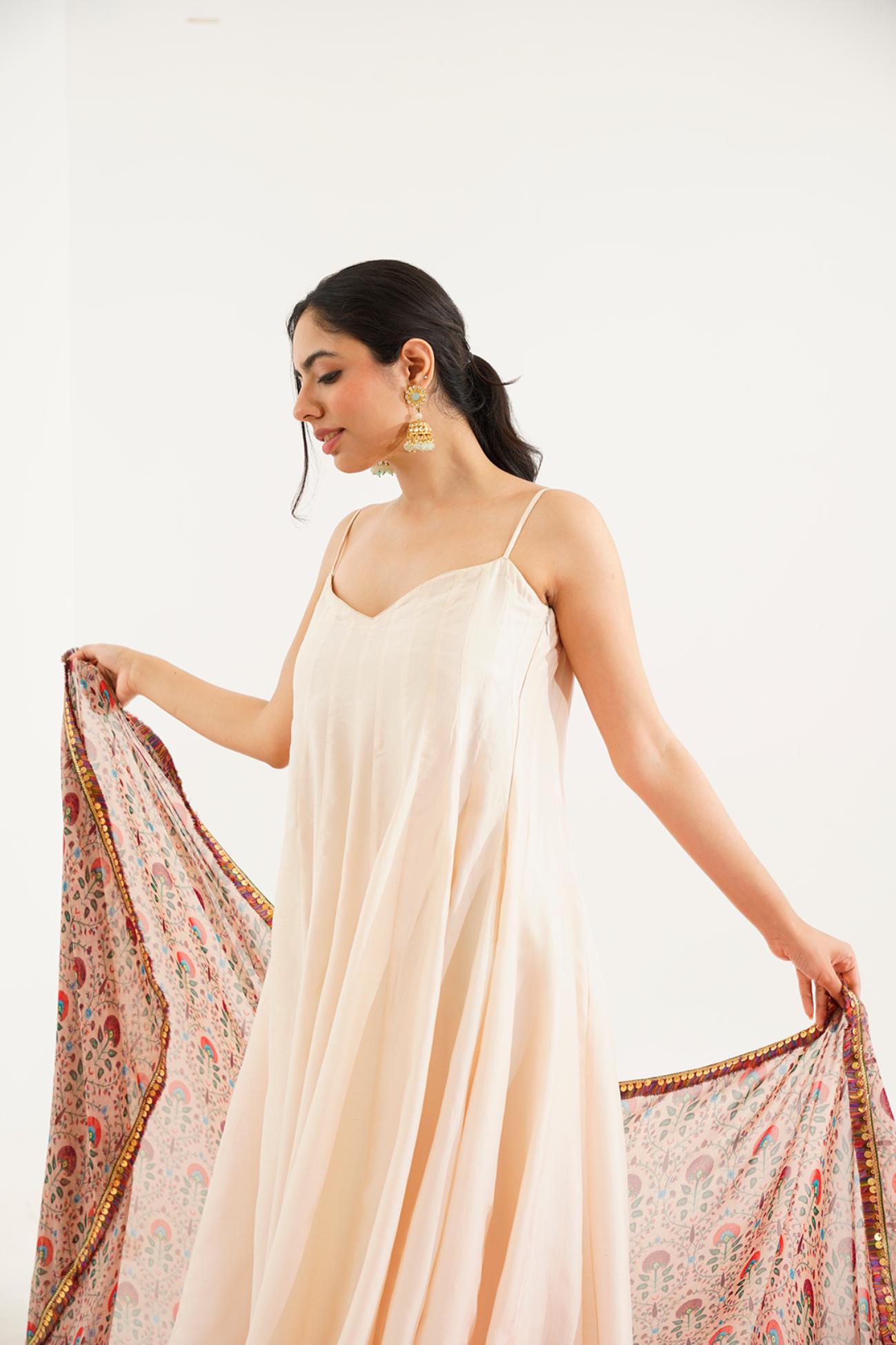 Batasi Nahal Anarkali set