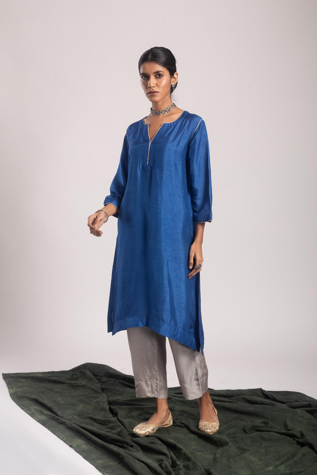 Nilima Dola Silk Kurta Set