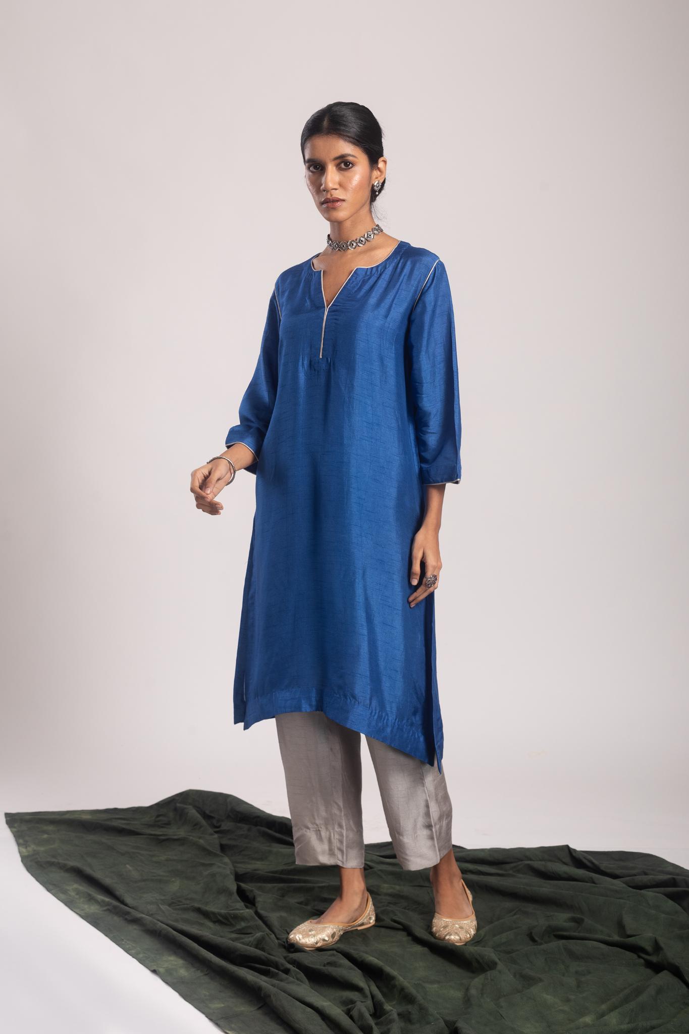 Nilima Dola Silk Kurta Set