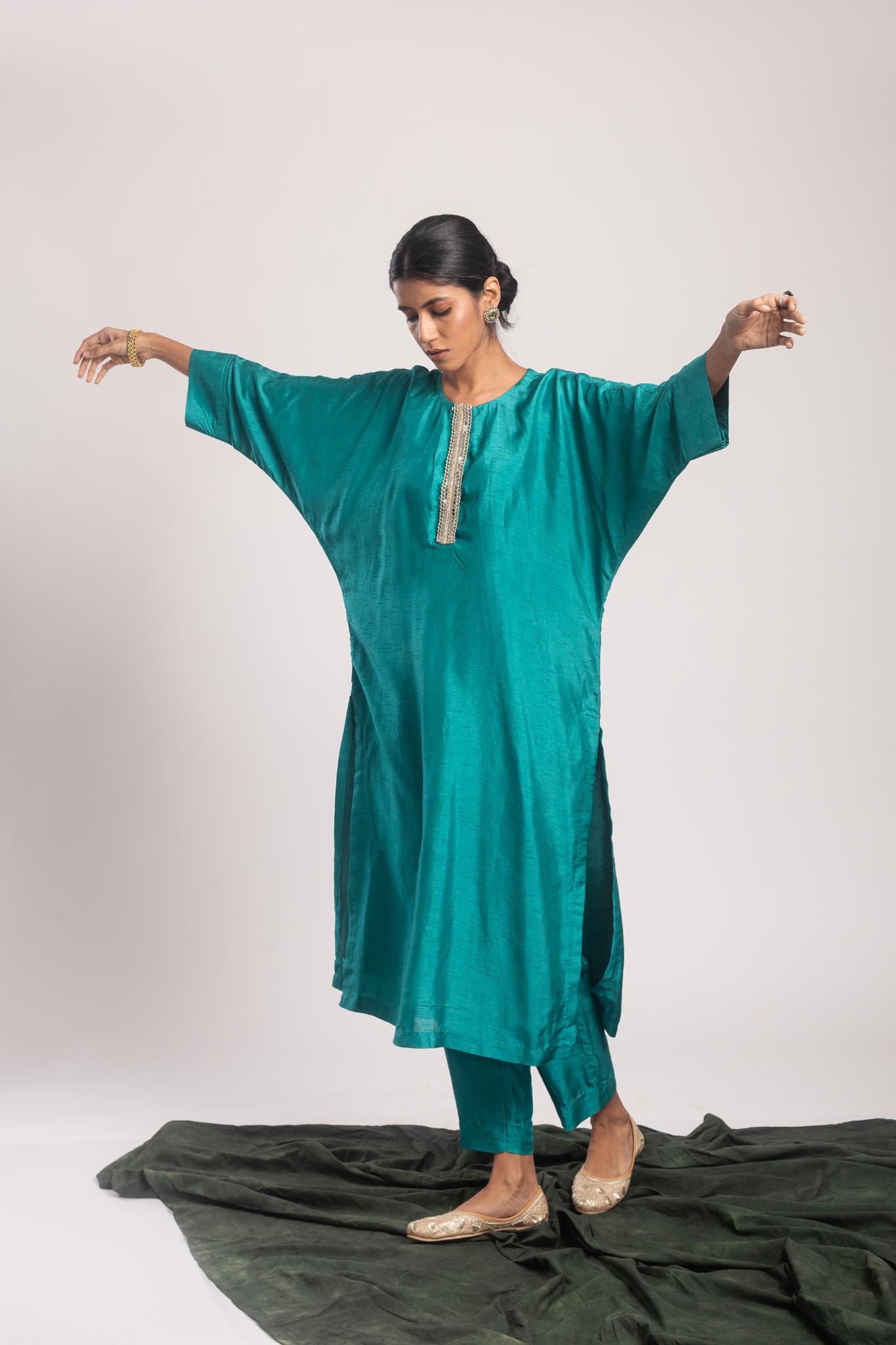 Ratna Dola Silk Kaftan Kurta Set
