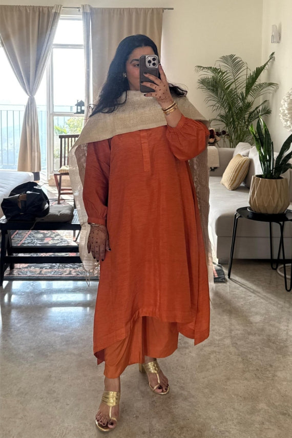 Kesar Dola Silk Kurta Set