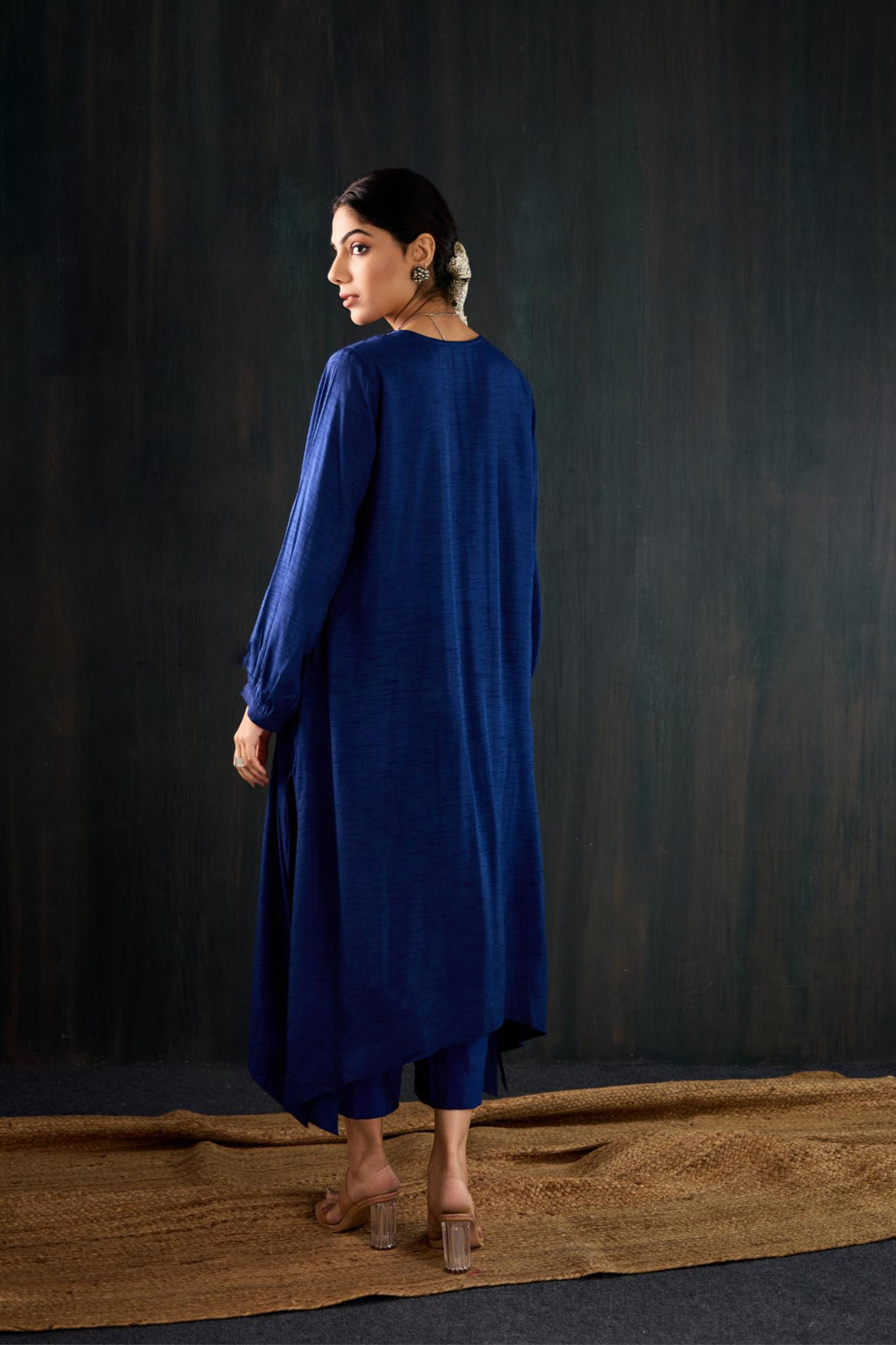 Saanjh Dola Silk Kurta Set