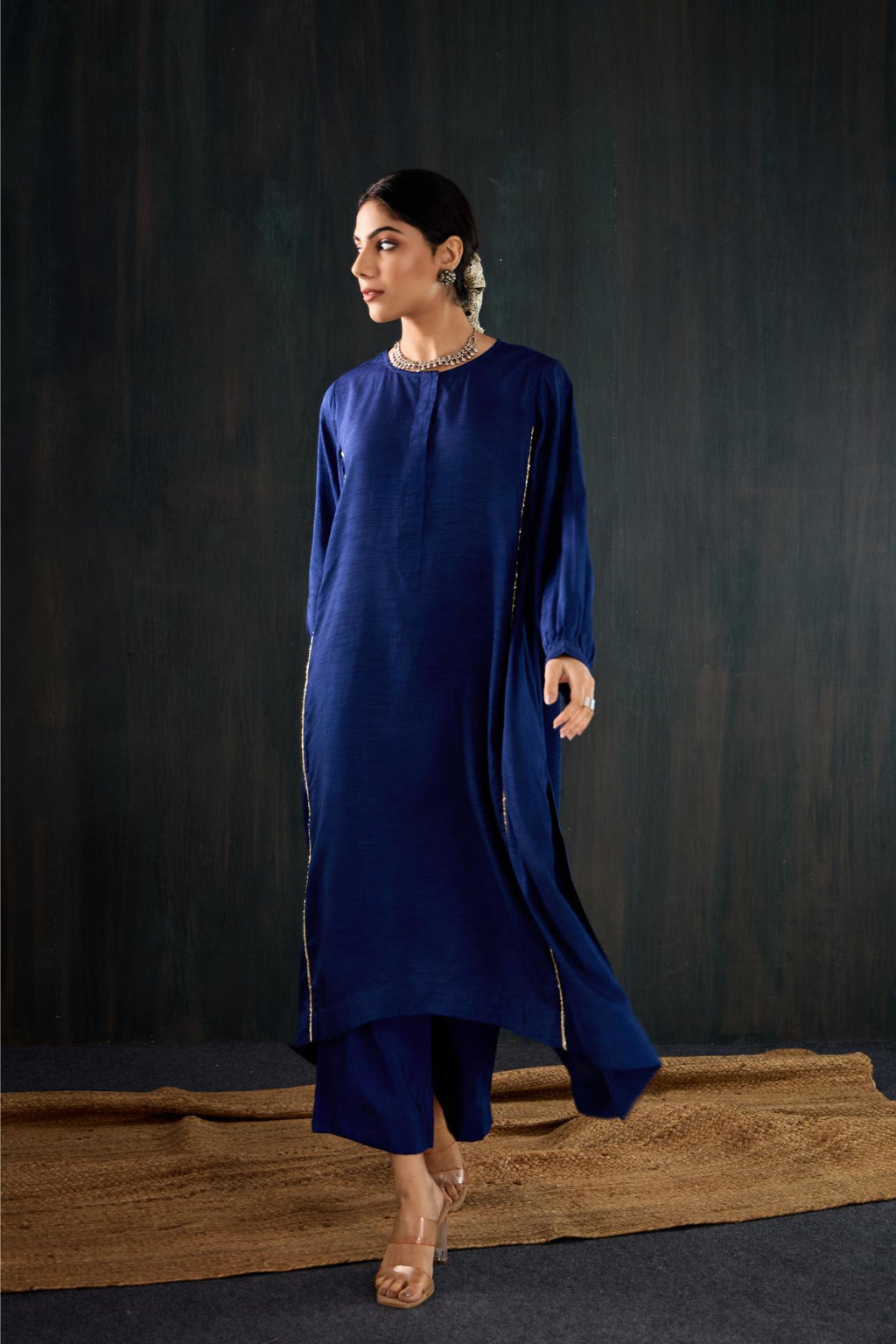 Saanjh Dola Silk Kurta Set