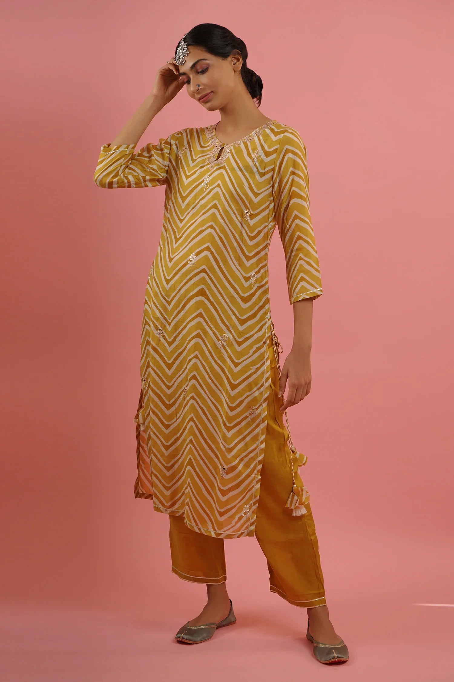 Mahruk Yellow Printed Kurta Set